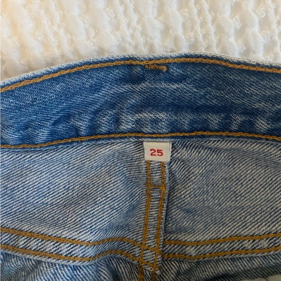 Levi’s Mini Skirt - Picture 3 of 3